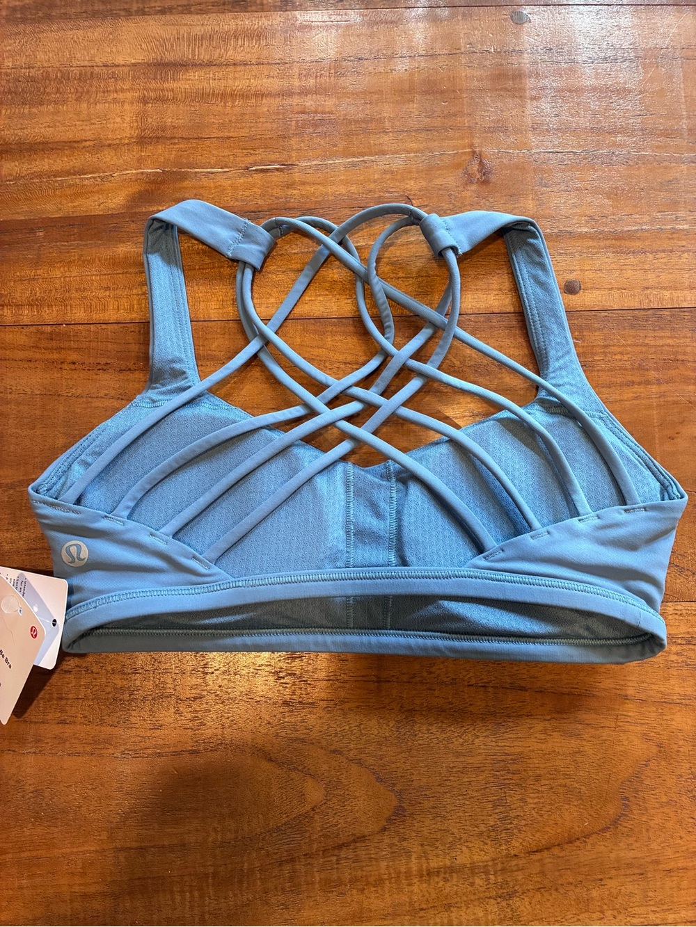 Lululemon Free to Be Bra Wild * Light Blue NWT Size 4 - Picture 2 of 6